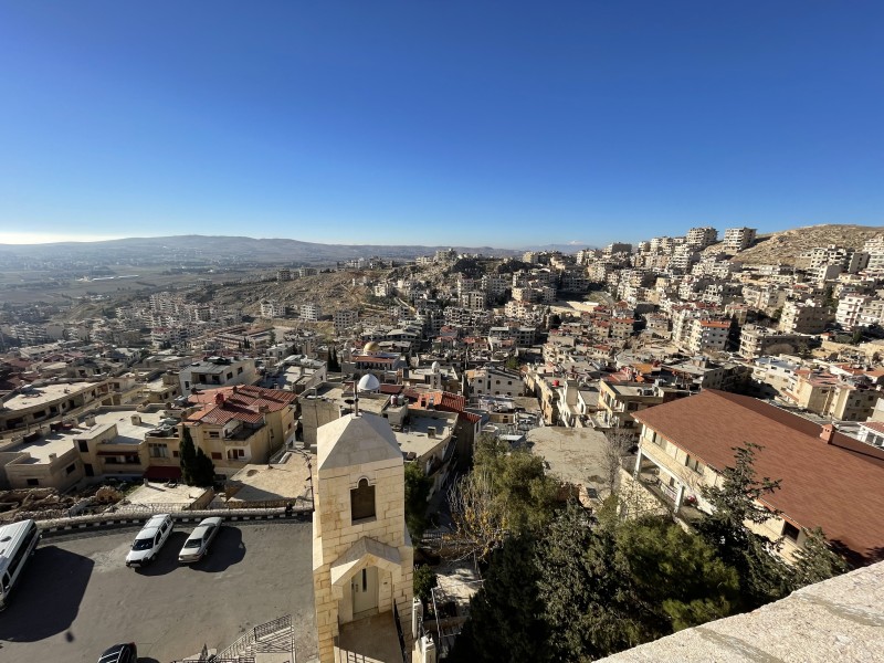 Blauer Himmel und Sonnenschein in Damaskus in Syrien